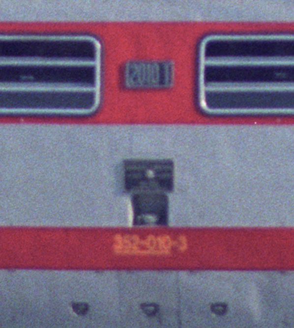 594-05.jpg