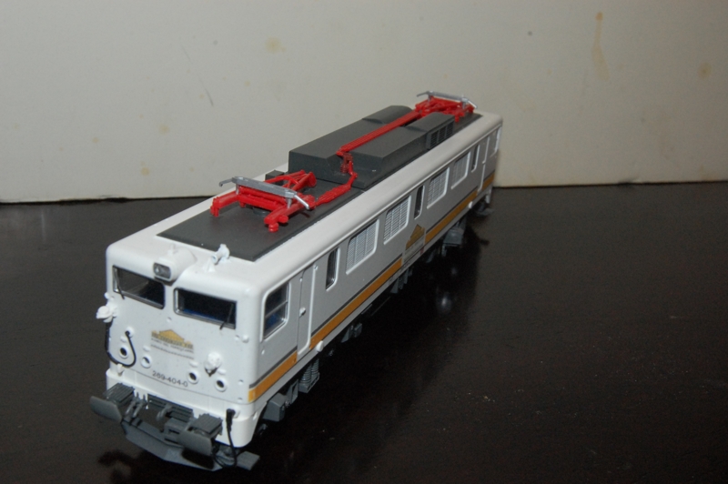 269404_02.jpg