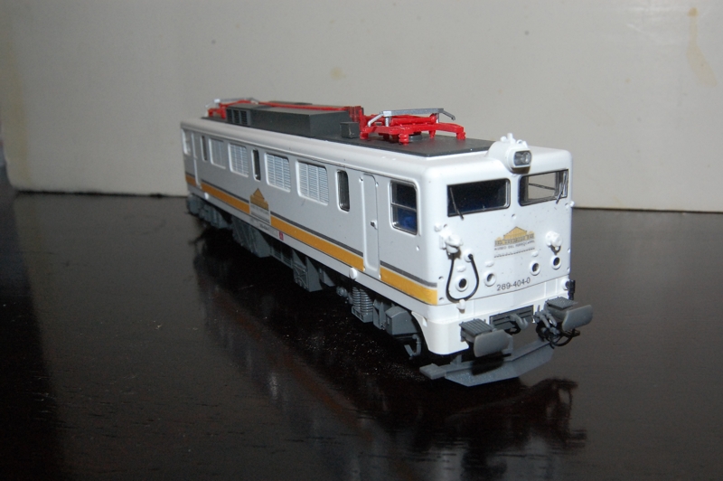 269404_03.jpg