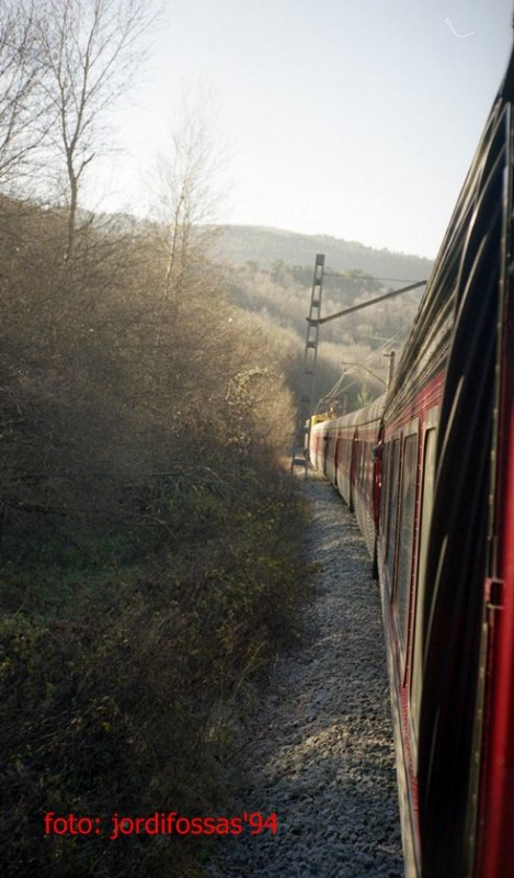 Talgo cap a La Tor de Querol 1994.jpg