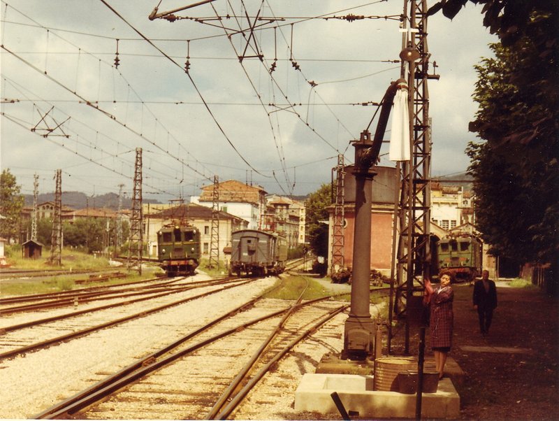 Estacio de Ripoll 1983.jpg