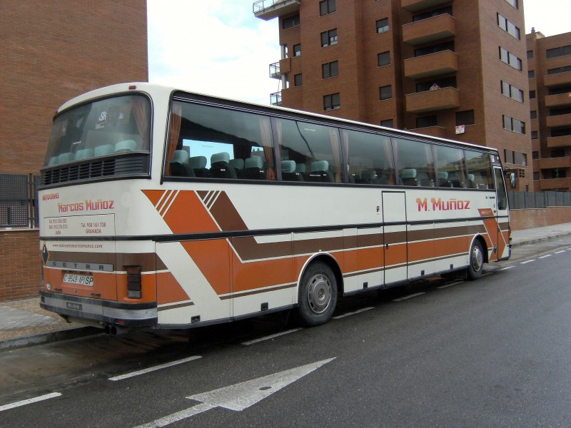 Setra 215 HD de M Muñoz ex Autos Dosil.jpg