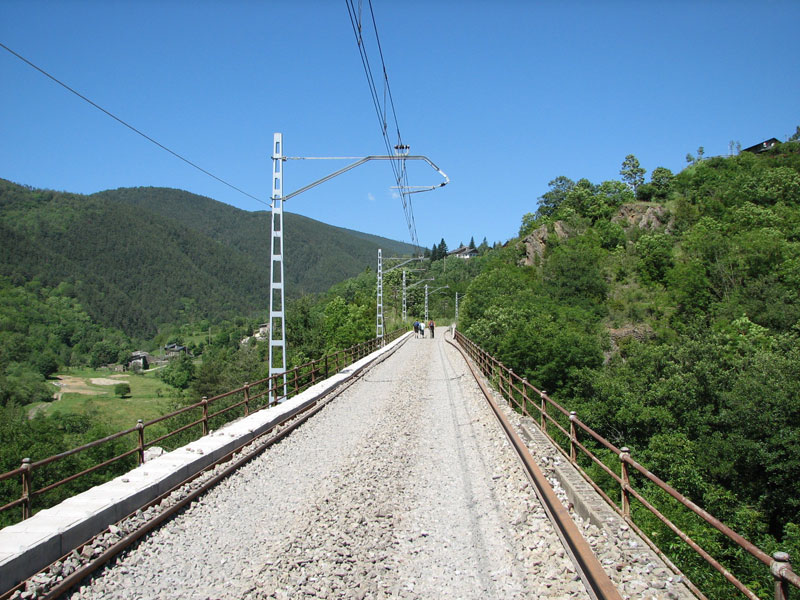 8 Neteja de la vella estructura.jpg