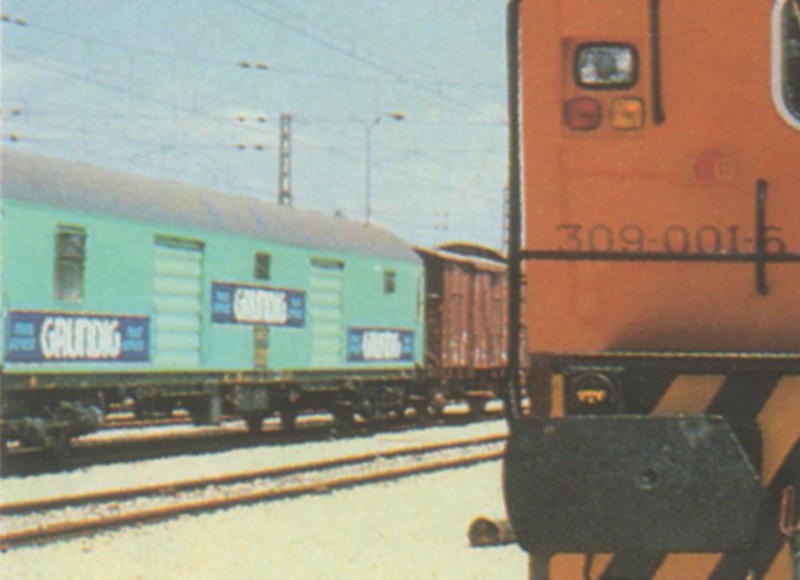 Furgón 8000 Grundig 1987.jpg