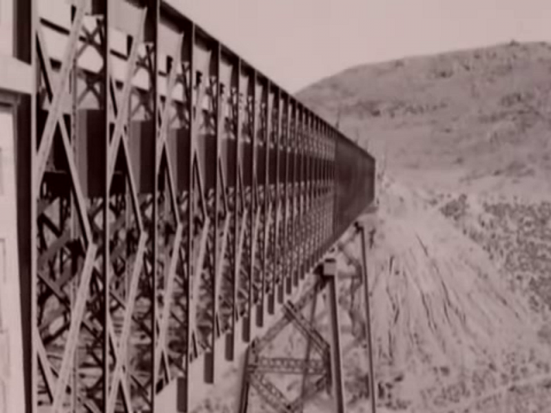 puente rio Guadajoz.png