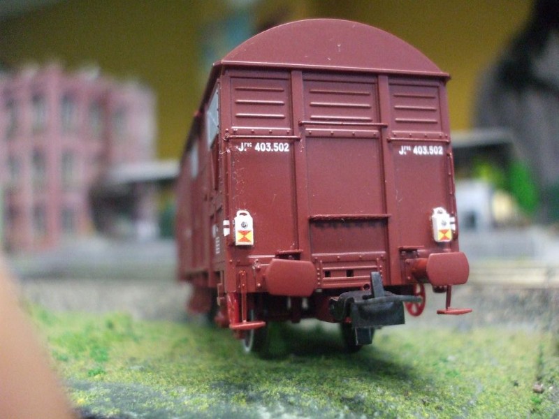 Farolillos en H0 007.jpg
