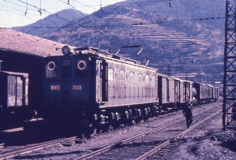 8072.jpg