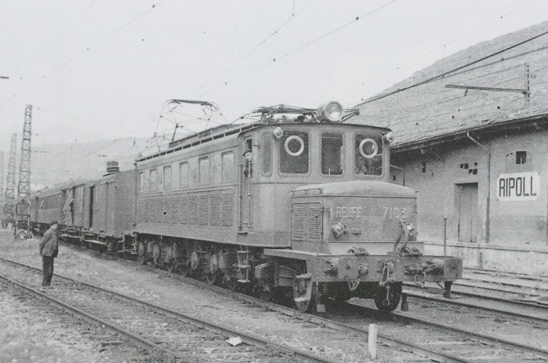 753.jpg