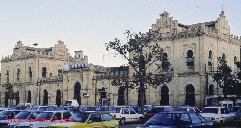 120  Estación de Huelva (RENFE). (13-6-88).jpg