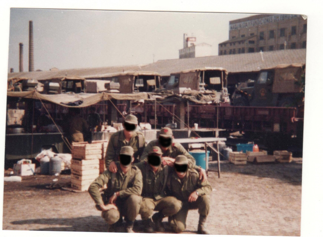 LR EMBARCADOS EN FERROCARRIL 1981-82 N.jpg