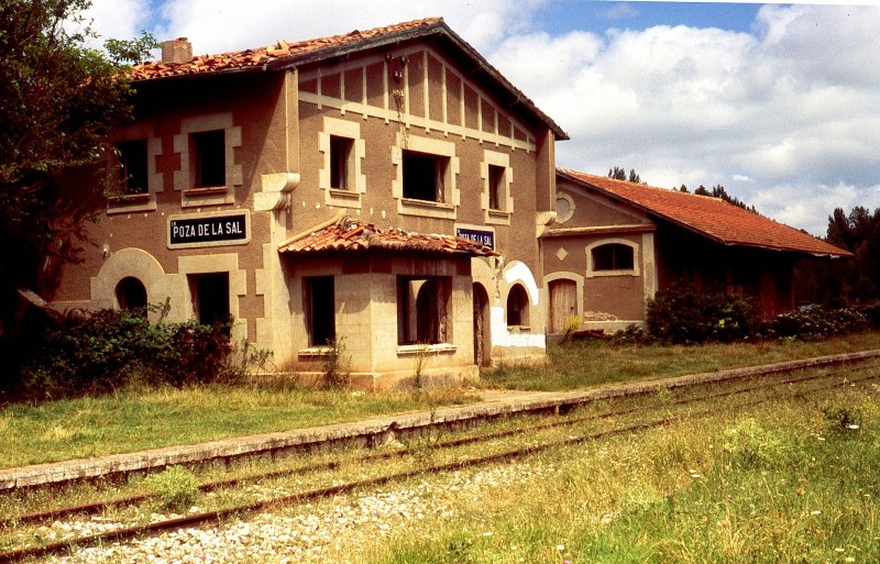 291  Estación de poza de la Sal. (8-1988).jpg