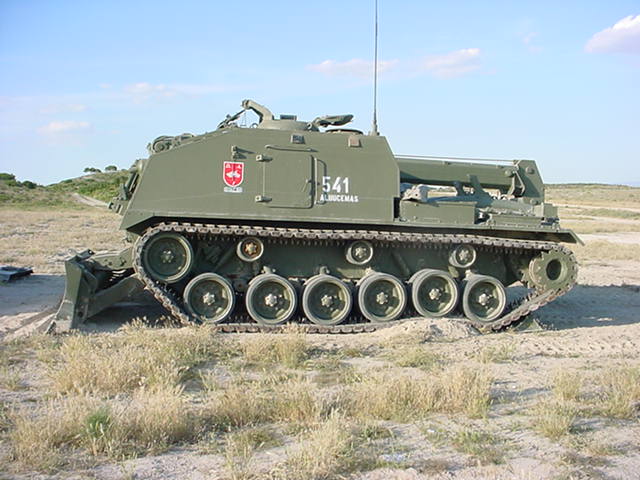 M-47ER3 RIAC 61 1.JPG