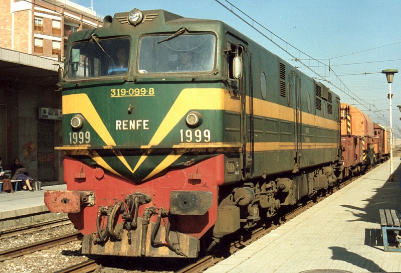 319.099.jpg