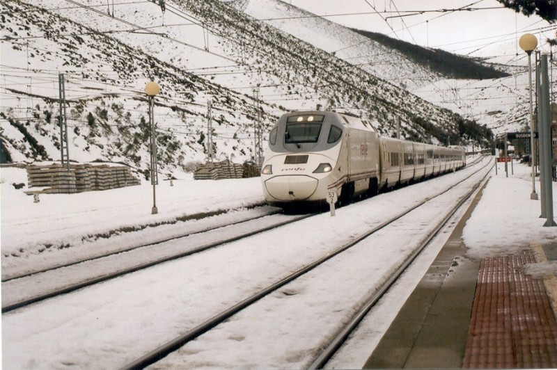 f6015.jpg