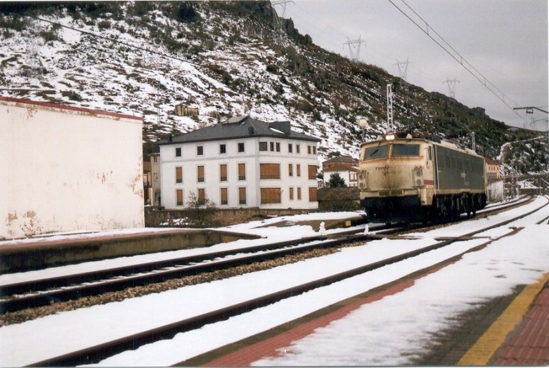 f6024.jpg