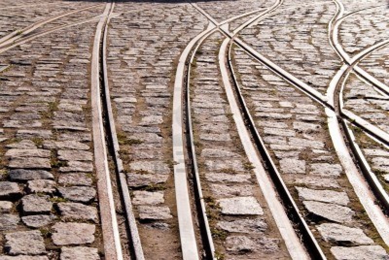 8397169-detalle-del-cruce-de-ferrocarriles-antiguos.jpg