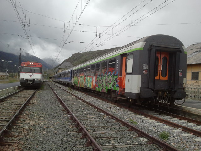 F 2013-05-29 13.33.11.jpg