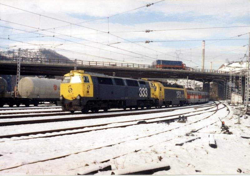 F0_437.jpg