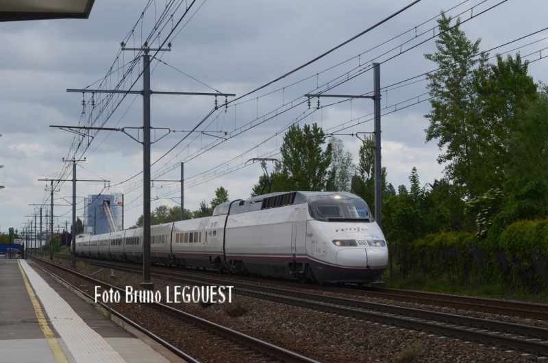 S100F 19 t.809042 Perpignan FI Toulouse Matabiau à Toulouse à Montaudran 20.5.13 (6).jpg