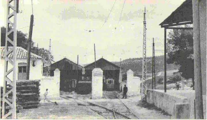 00044238 antigua estacion tranvia de canena.jpg