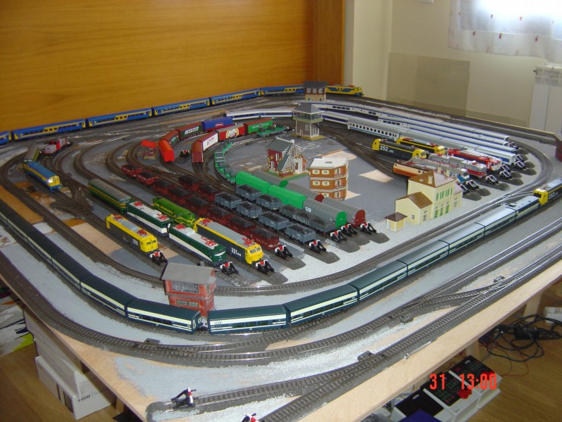 FOTOS MAQUETA JUNIO 2013 001.JPG