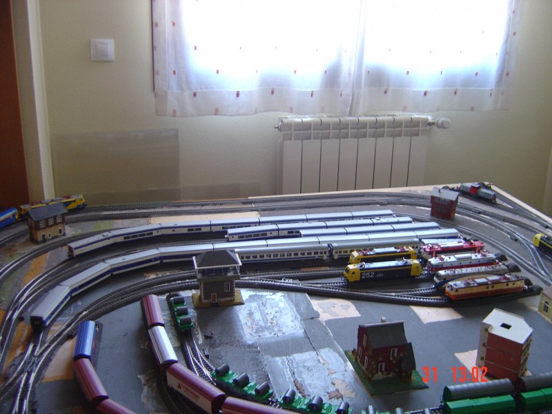 FOTOS MAQUETA JUNIO 2013 008.JPG