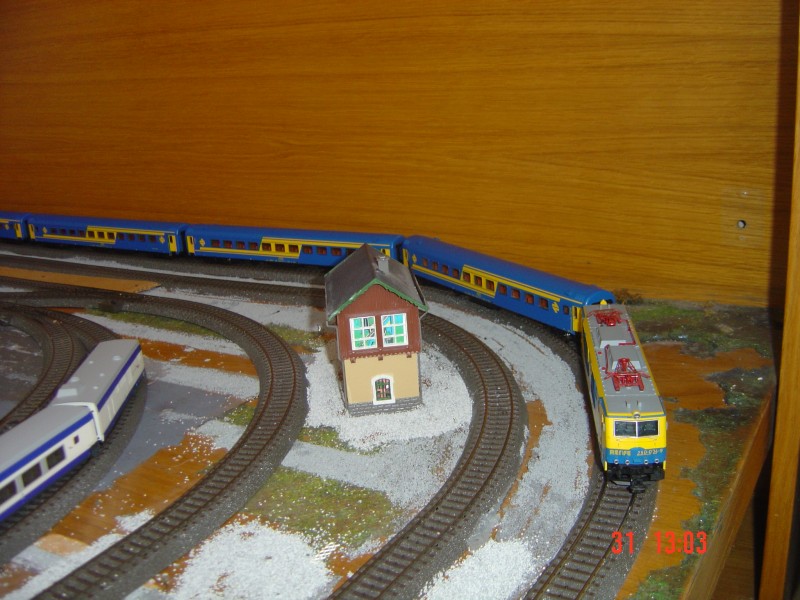 FOTOS MAQUETA JUNIO 2013 013.JPG