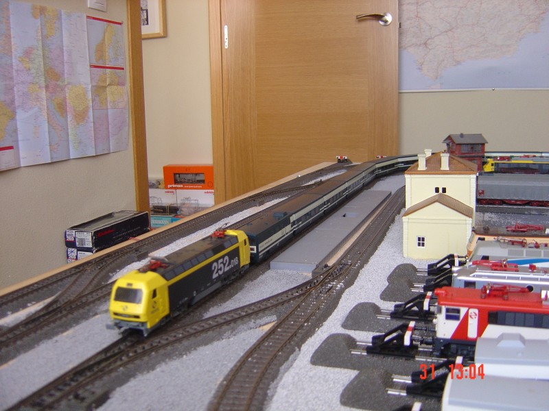 FOTOS MAQUETA JUNIO 2013 014.JPG