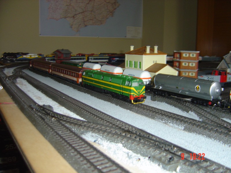 FOTOS MAQUETA JUNIO 2013 056.JPG