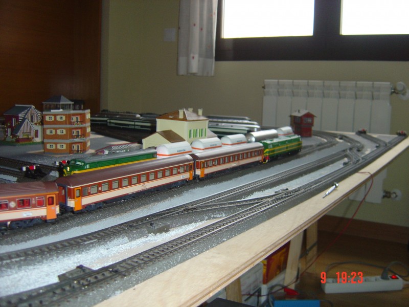 FOTOS MAQUETA JUNIO 2013 057.JPG