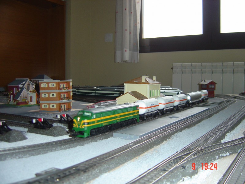 FOTOS MAQUETA JUNIO 2013 061.JPG