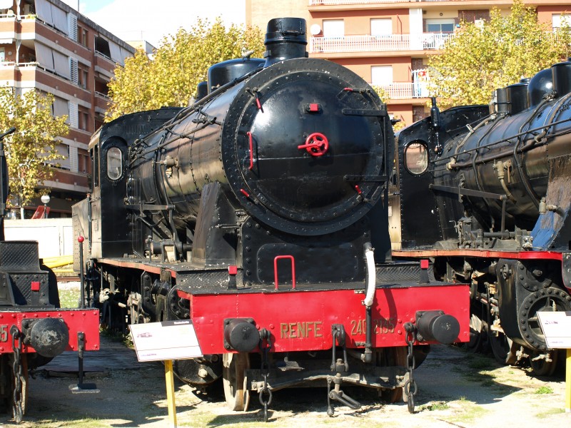 PB123908.JPG