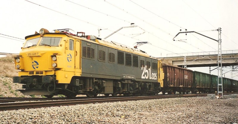 251 001.jpg