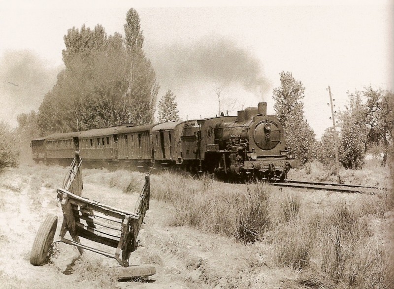 RENFE 140-XXX ARANDA CHELVA (1).jpg