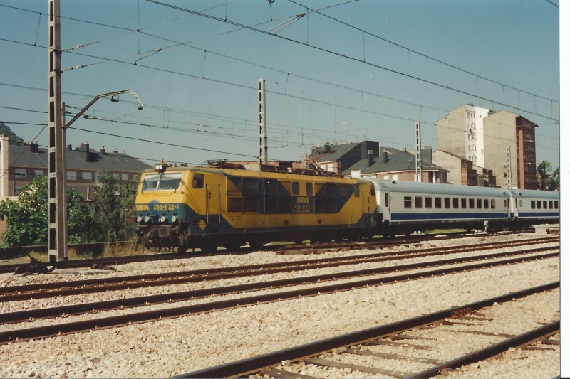 250 ponferrada 2.jpg