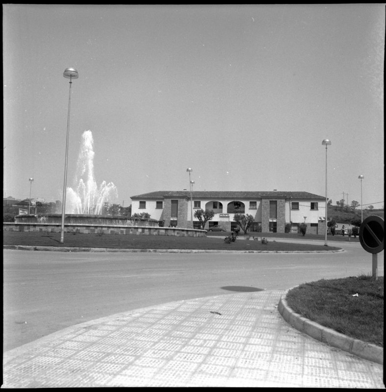 rf8519.jpg