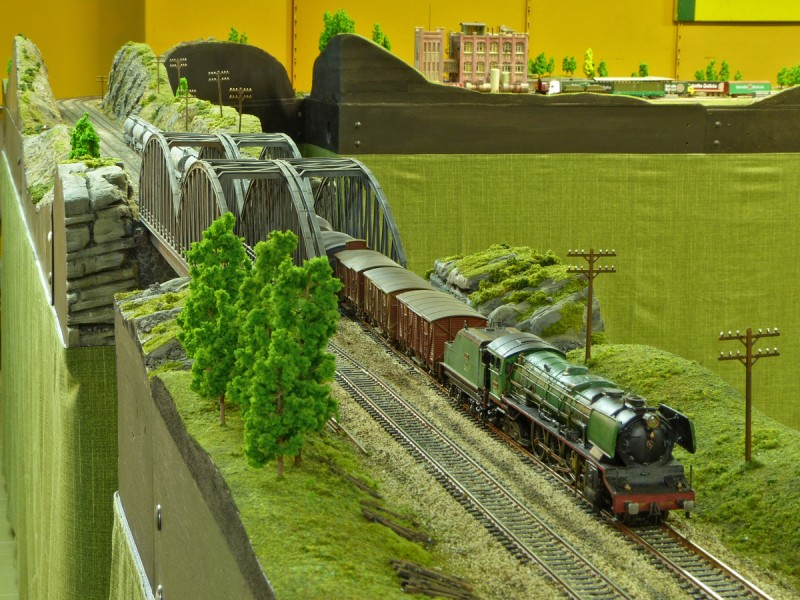 P1060250B.jpg