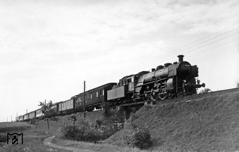 18 462 bei Regensburg.jpg