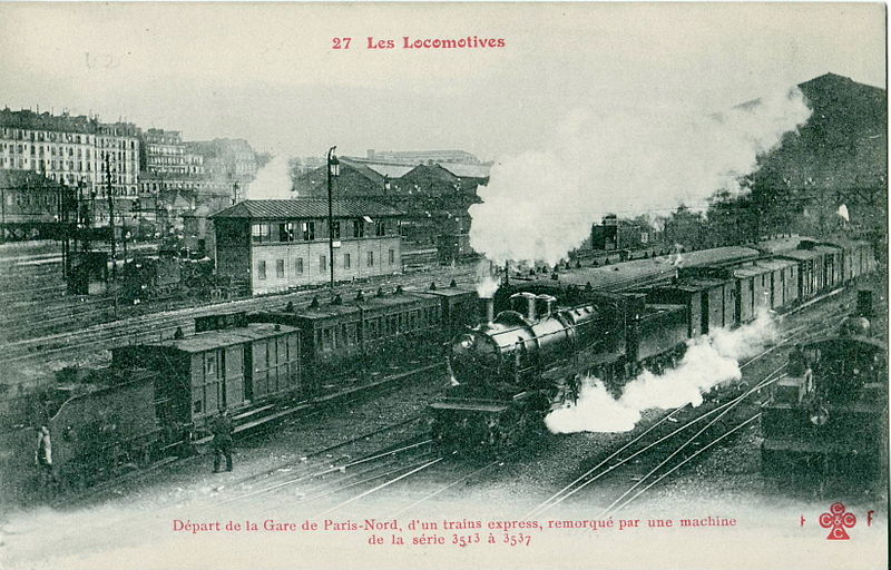 800px-FF_27_-_LES_LOCOMOTIVES_-_Départ_de_la_Gare_du_Nord,_d'un_train_express,_remorqué_par_une_machine_de_la_série_3513_à_3537[1].jpg