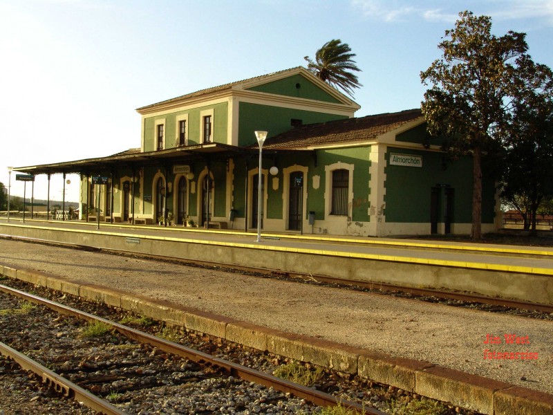 JWalmorchon05.jpg