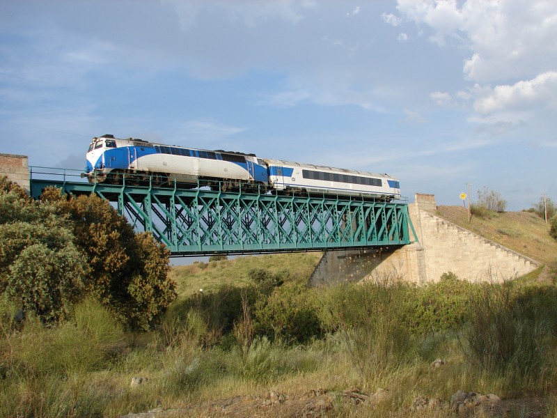 333-102 Puente del rio Guadalefra 1.JPG