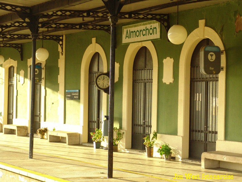 JWalmorchon08.jpg