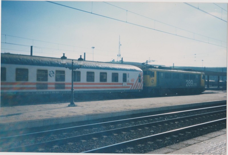 `renfe16200 001.jpg