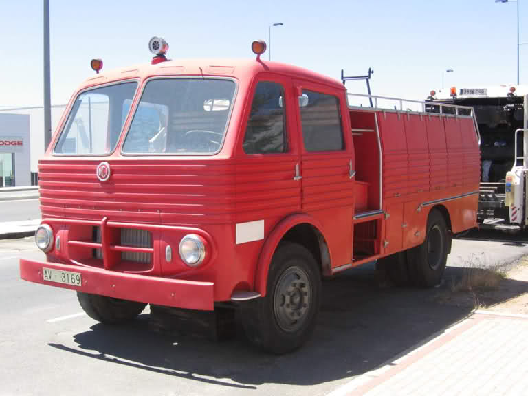 2iaq00l.jpg
