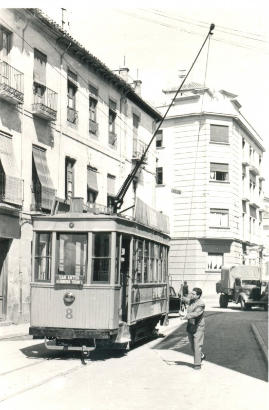 SAN ANTON LINEA 10 GRX 18-04-62.jpg