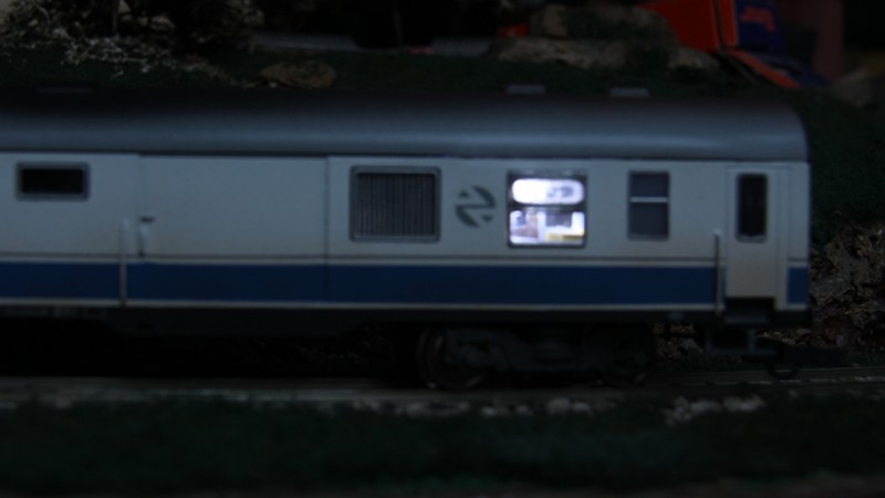 9450_n2.jpg