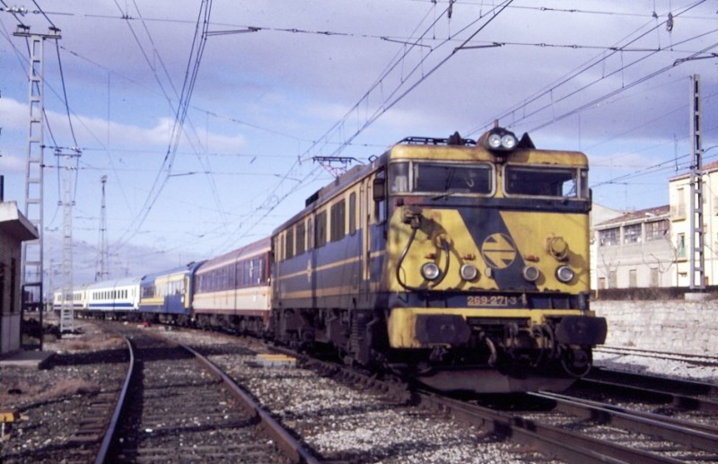 13673.jpg