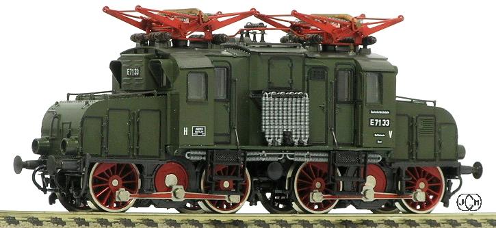 LE-BB Roco 04196A-82_F F5.6 B10 C20.jpg