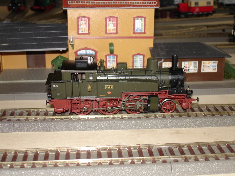 T 11 (BR 74.0-3).JPG