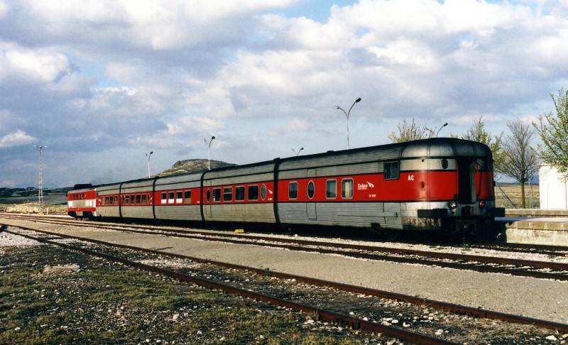 MOREDA 2001.jpg